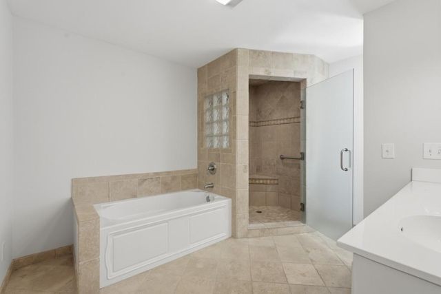 1052 Lakemont Drive, Gainesville, GA 30501