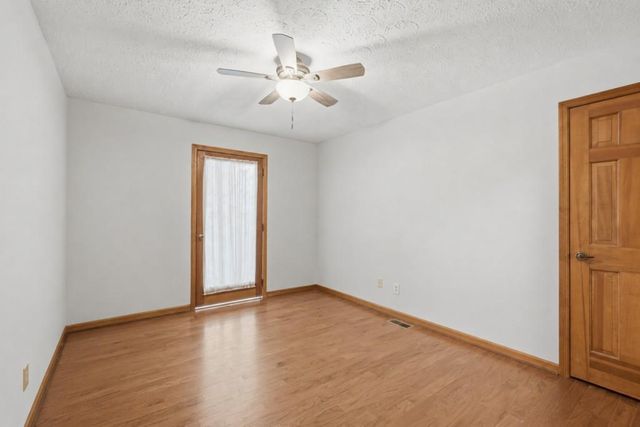 1052 Lakemont Drive, Gainesville, GA 30501
