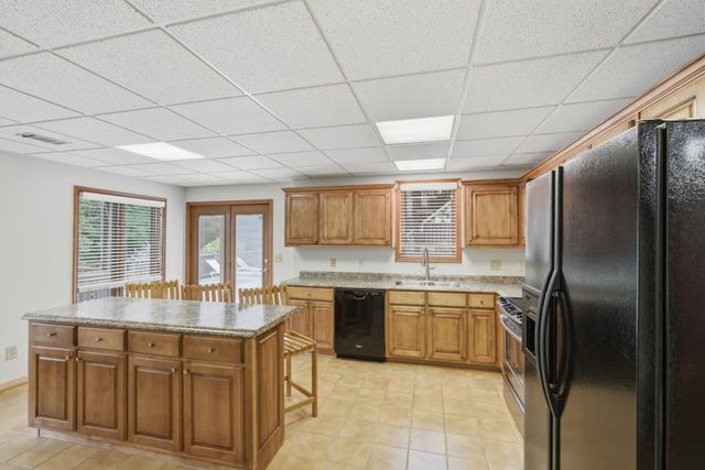 1052 Lakemont Drive, Gainesville, GA 30501