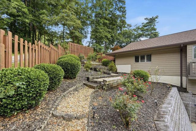 1052 Lakemont Drive, Gainesville, GA 30501