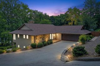 1052 Lakemont Drive, Gainesville, GA 30501