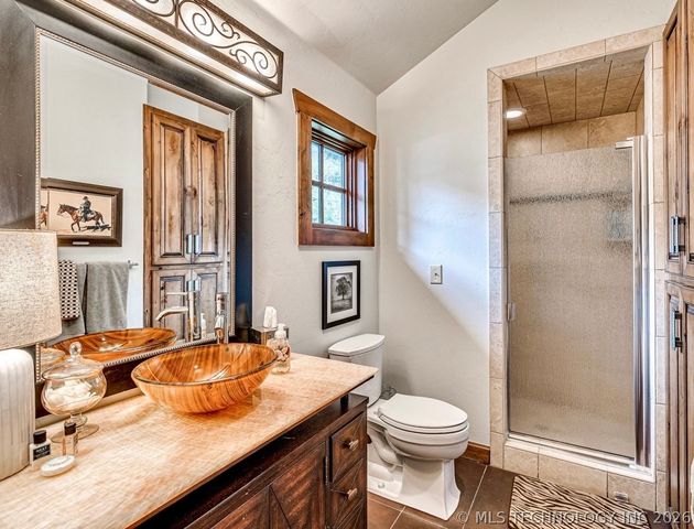 166 Channel Road, Eufaula, OK 74432