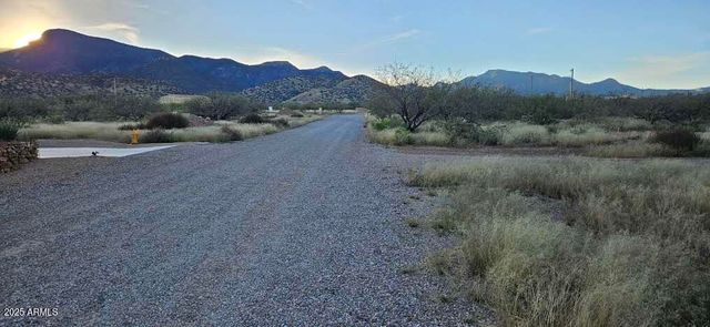 1.25 Acres E Emma Lane lot 1 -- -, Hereford, AZ 85615