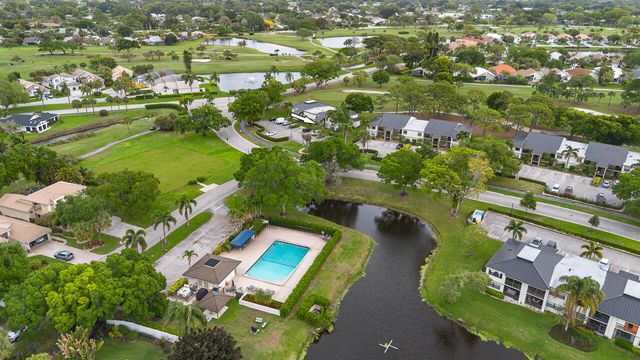 12962 Briarlake Drive 103, Palm Beach Gardens, FL 33418