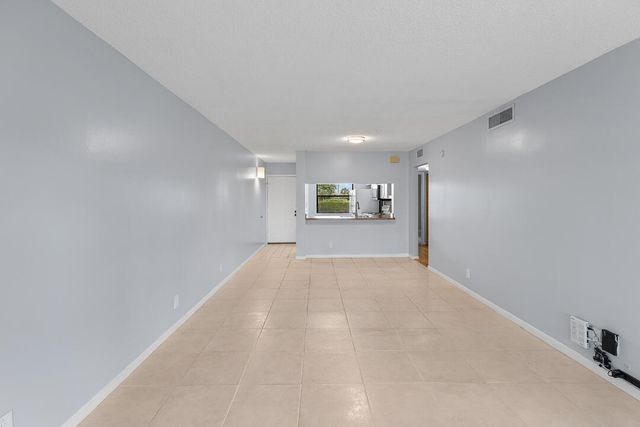 12962 Briarlake Drive 103, Palm Beach Gardens, FL 33418