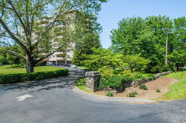 105 Leake Ave Apt 93, Nashville, TN 37205