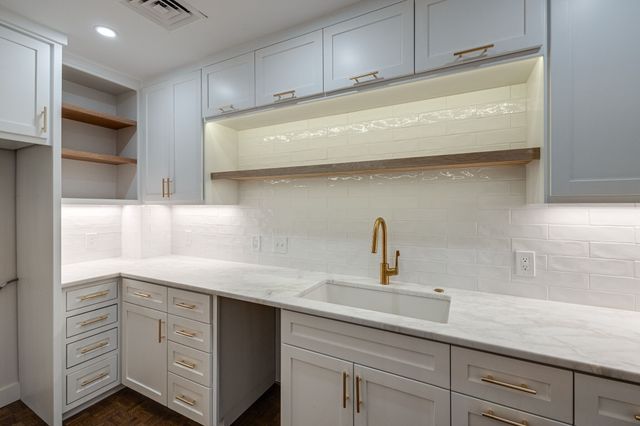 105 Leake Ave Apt 93, Nashville, TN 37205