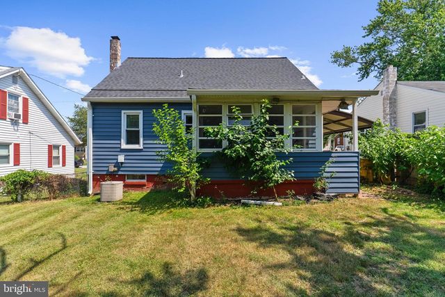 212 LAKE RD, Pasadena, MD 21122