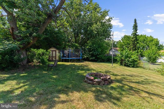 212 LAKE RD, Pasadena, MD 21122
