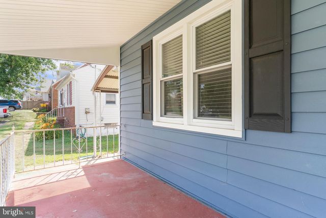 212 LAKE RD, Pasadena, MD 21122