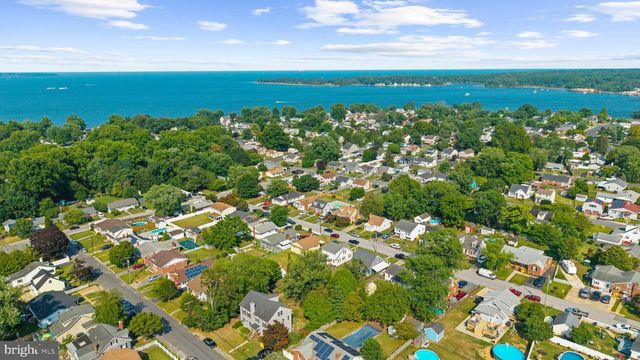 212 LAKE RD, Pasadena, MD 21122