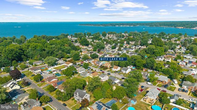 212 LAKE RD, Pasadena, MD 21122