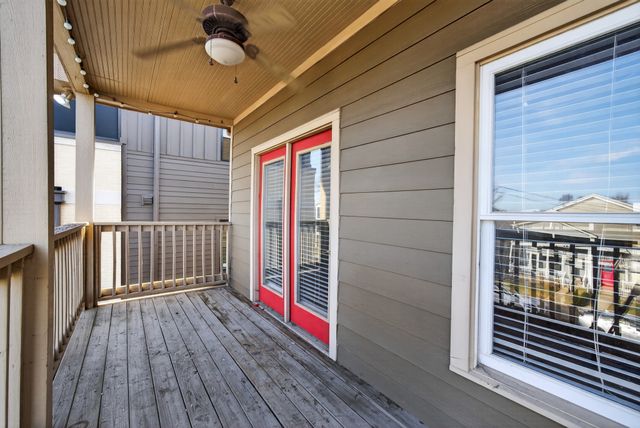 1725 6th Ave, N, Nashville, TN 37208