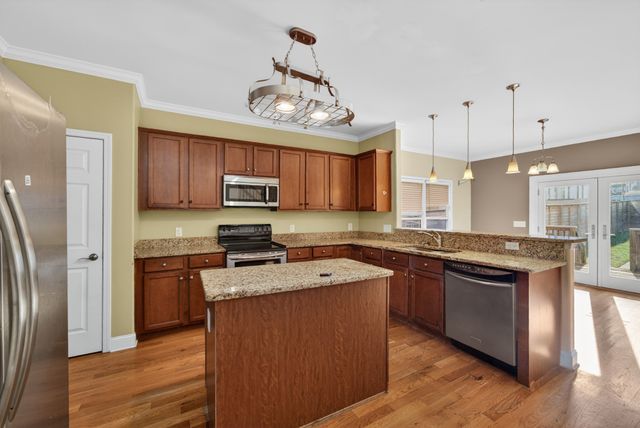 1725 6th Ave, N, Nashville, TN 37208