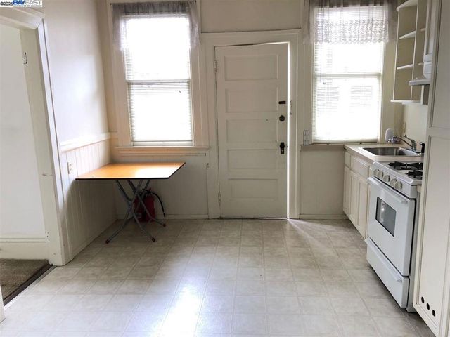 1173 Park Ave, Alameda, CA 94501