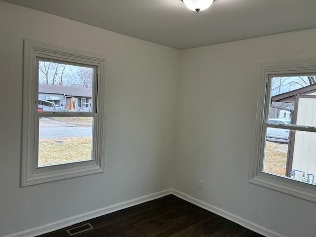 1611 Queens Ridge Way, Independence, MO 64050