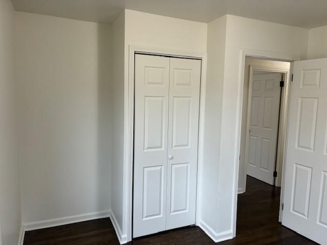 1611 Queens Ridge Way, Independence, MO 64050