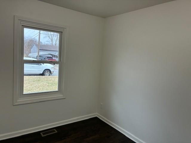 1611 Queens Ridge Way, Independence, MO 64050