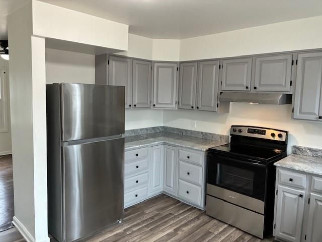 1611 Queens Ridge Way, Independence, MO 64050