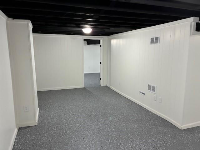 1611 Queens Ridge Way, Independence, MO 64050