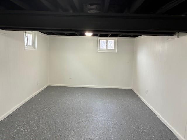 1611 Queens Ridge Way, Independence, MO 64050