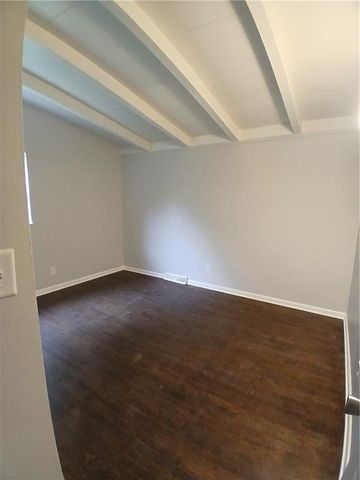 1023 Shearer Road, Kansas City, KS 66103