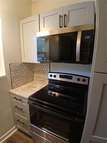 1023 Shearer Road, Kansas City, KS 66103