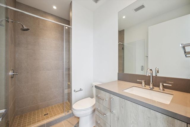 2323 W Main Street 603, Houston, TX 77098