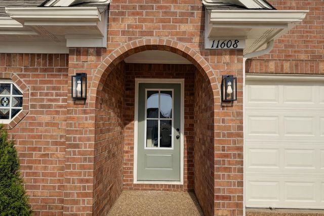 11608 MILTON RIDGE CV, Arlington, TN 38002