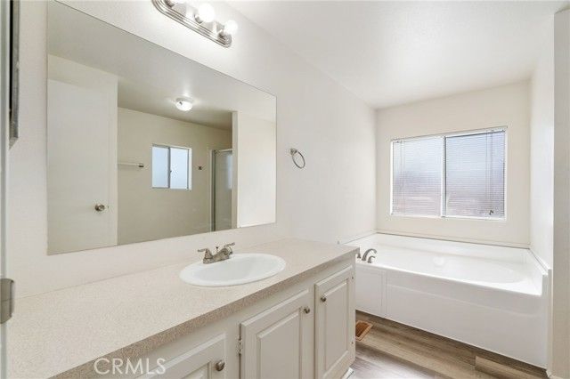 1895 W Devonshire Avenue 74, Hemet, CA 92545