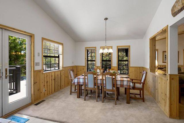 923 Bear Run Way, Arnold, CA 95223