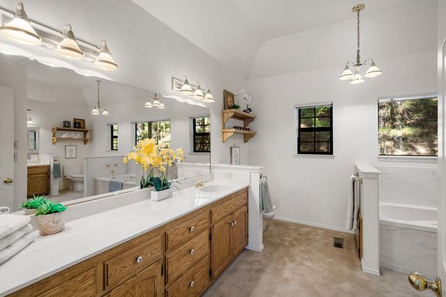 923 Bear Run Way, Arnold, CA 95223