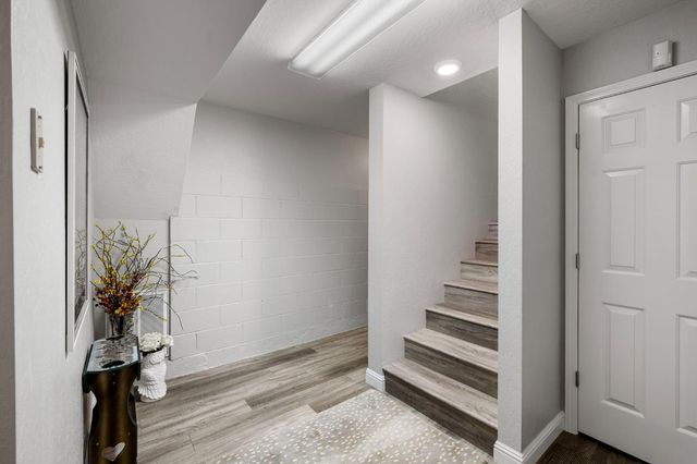 923 Bear Run Way, Arnold, CA 95223