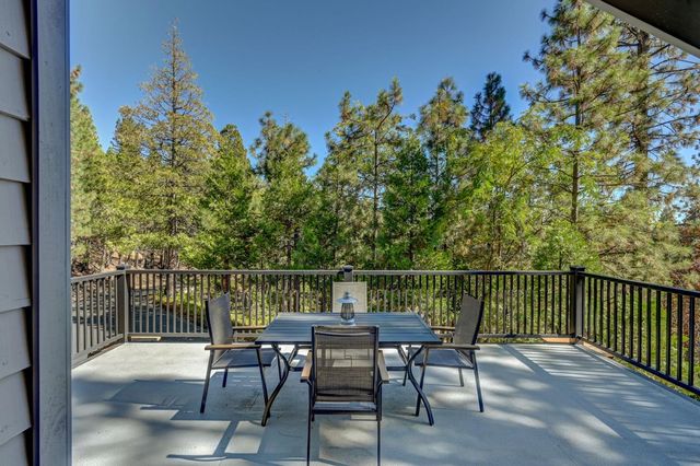 923 Bear Run Way, Arnold, CA 95223