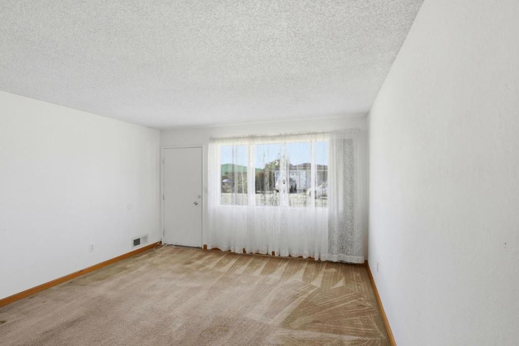 Image 14 of property listing at 415 Spruce Circle, Watsonville, CA 95076