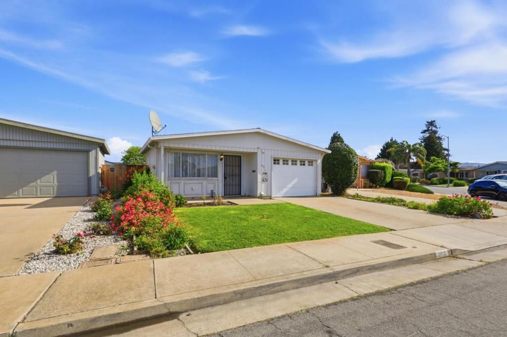 Image 2 of property listing at 415 Spruce Circle, Watsonville, CA 95076