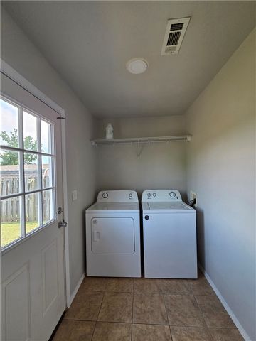 907 SW River Rock Street, Bentonville, AR 72712