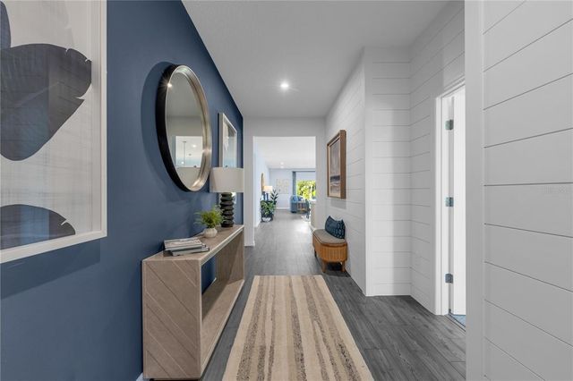 421 SHOREVIEW SANDS AVENUE, Mascotte, FL 34753