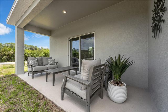 421 SHOREVIEW SANDS AVENUE, Mascotte, FL 34753