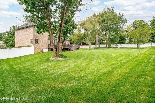 11721 Hancock Trace Ct, Louisville, KY 40245