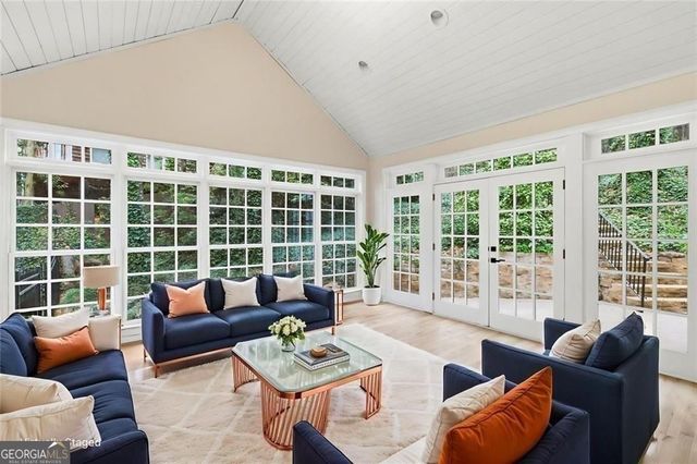 7170 Riverside, Atlanta, GA 30328