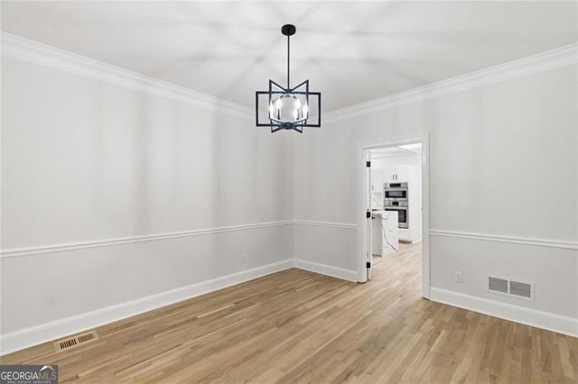 7170 Riverside, Atlanta, GA 30328