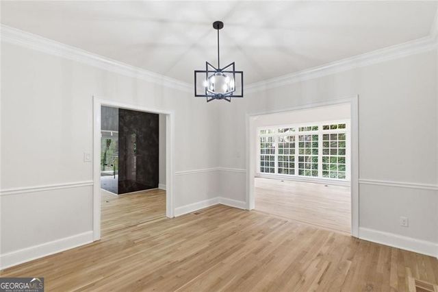 7170 Riverside, Atlanta, GA 30328