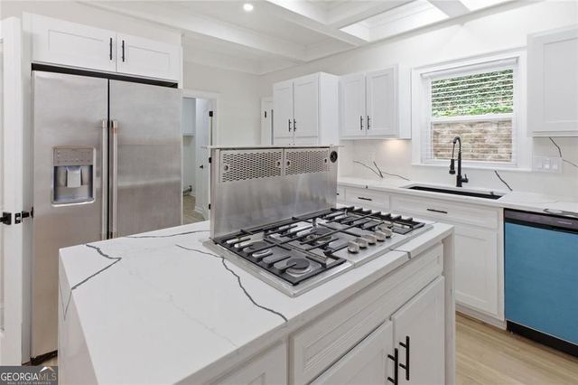7170 Riverside, Atlanta, GA 30328