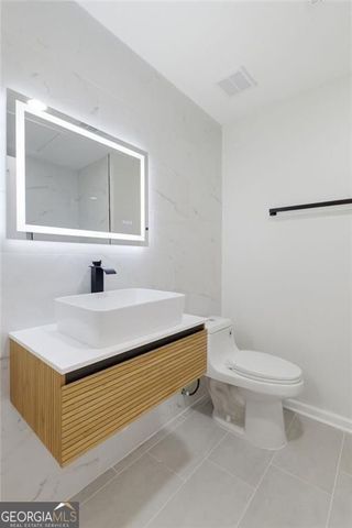 7170 Riverside, Atlanta, GA 30328
