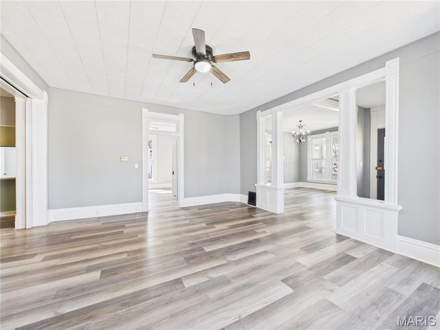 3 S Hickory Street, Dexter, MO 63841