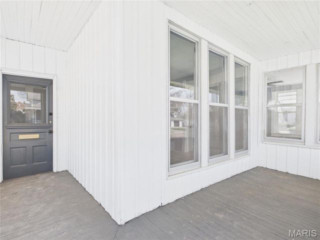 3 S Hickory Street, Dexter, MO 63841