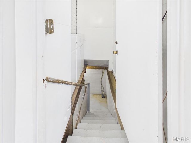 3 S Hickory Street, Dexter, MO 63841