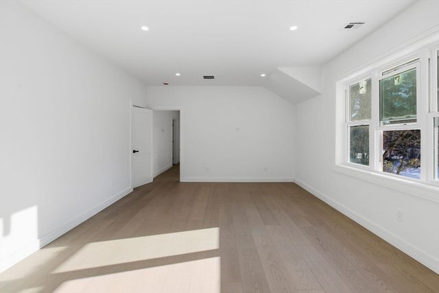 58 Massasoit Ave, Sudbury, MA 01776