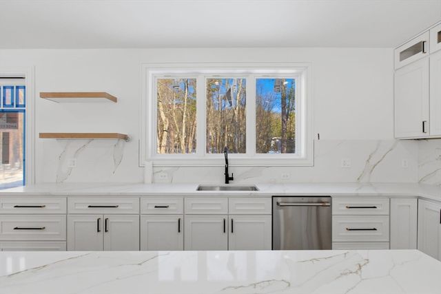 58 Massasoit Ave, Sudbury, MA 01776